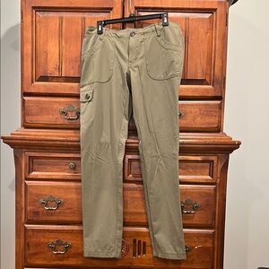 REI Women’s Hiking Pant Size 10 Green Straight Leg